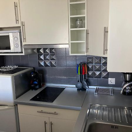 Tres Bel Appartement Entierement Renove Empuriabrava Exteriör bild
