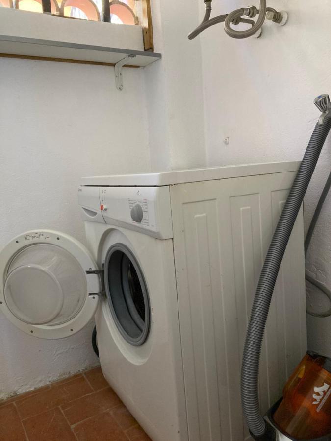 Tres Bel Appartement Entierement Renove Empuriabrava Exteriör bild